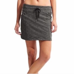Athleta Metro Spacedye Heathered Black Gray Athletic Skirt Skort Size Medium